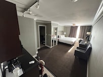 King size bed jr suite