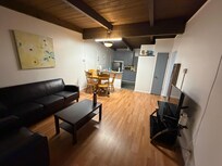 Living/dining/kitchen