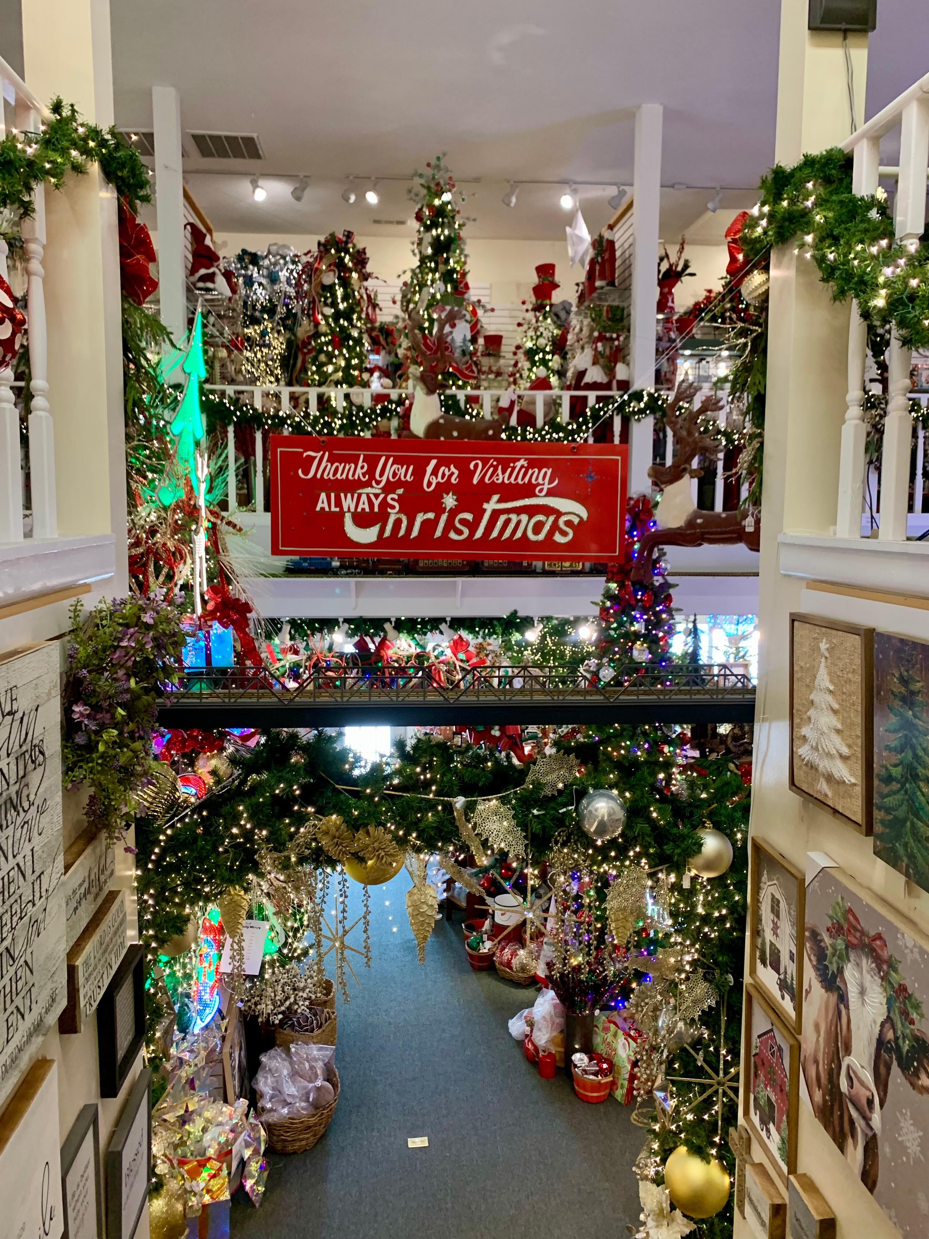 Christmas House in Hiawassee