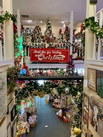 Christmas House in Hiawassee