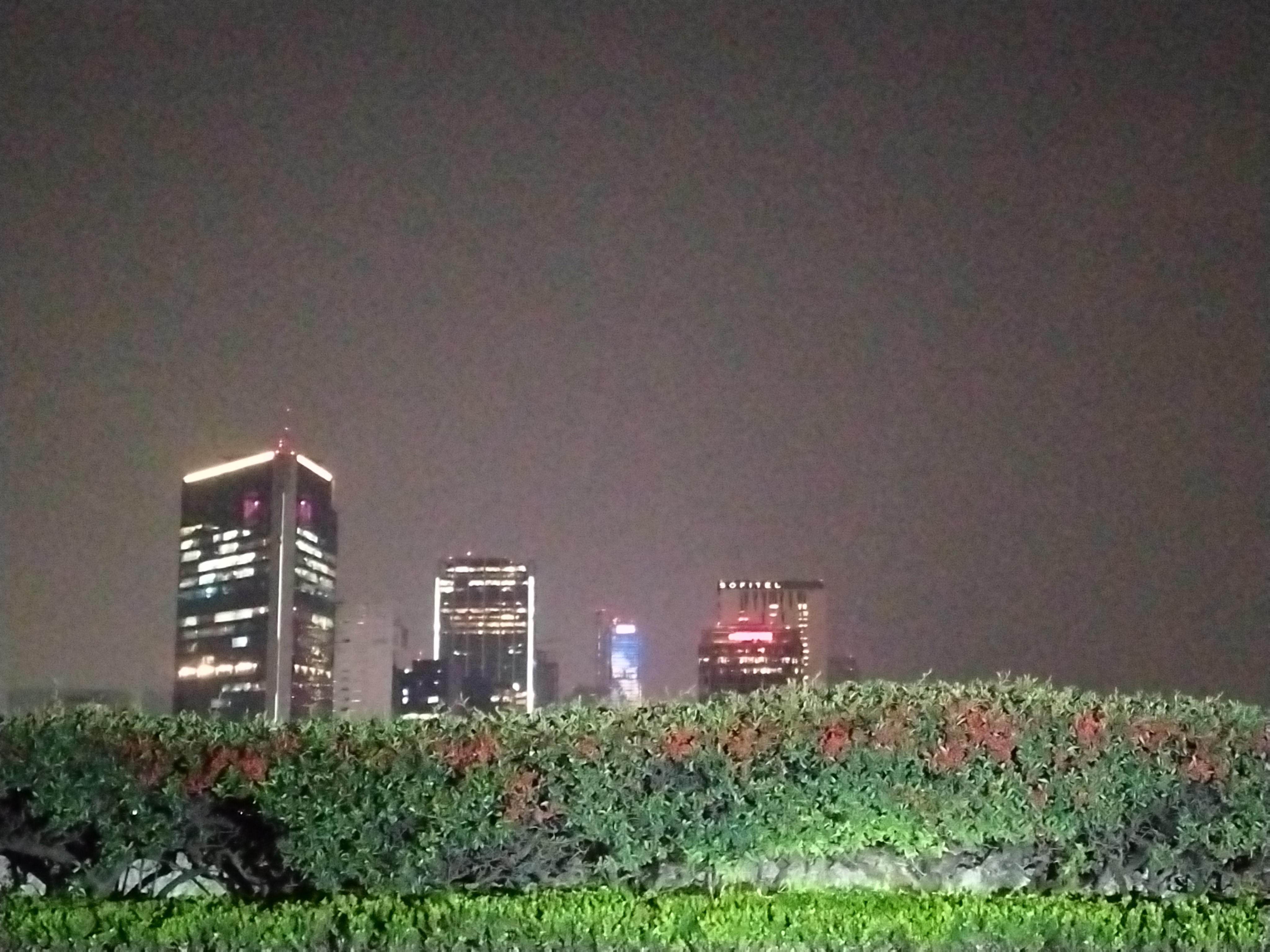 La terraza muy bonita y la vista genial