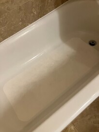 The bathtub was filthy