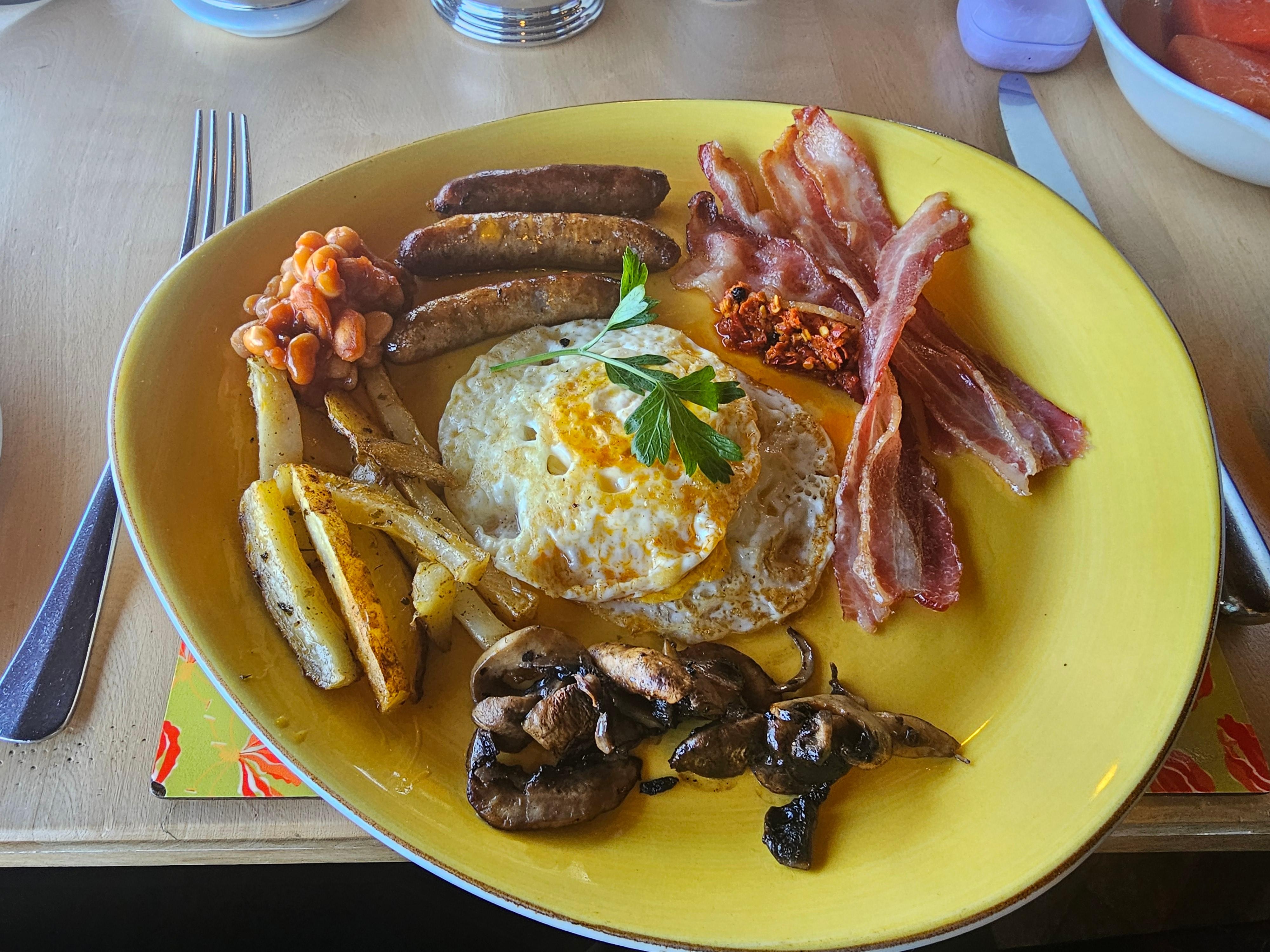 The hotel breakfast was phenomenal. I don't wat lamb but was tempted to keep going with these gourmet sausages. 