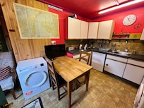 Well equipped kitchen