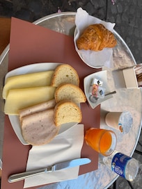 Breakfast