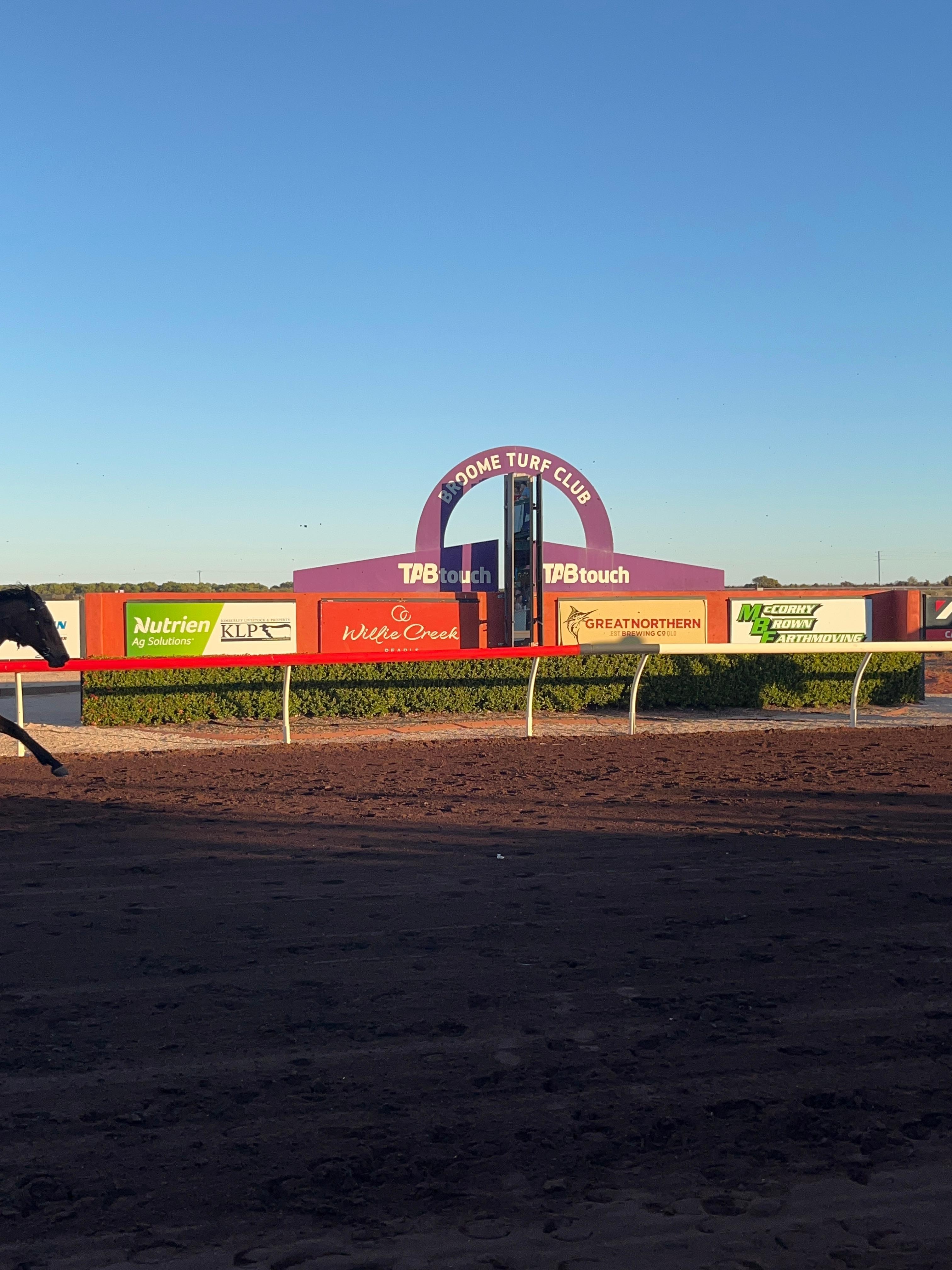 Race day at Broome 🐎