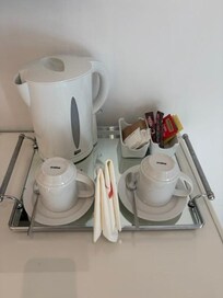 Necessario per tea e tisane