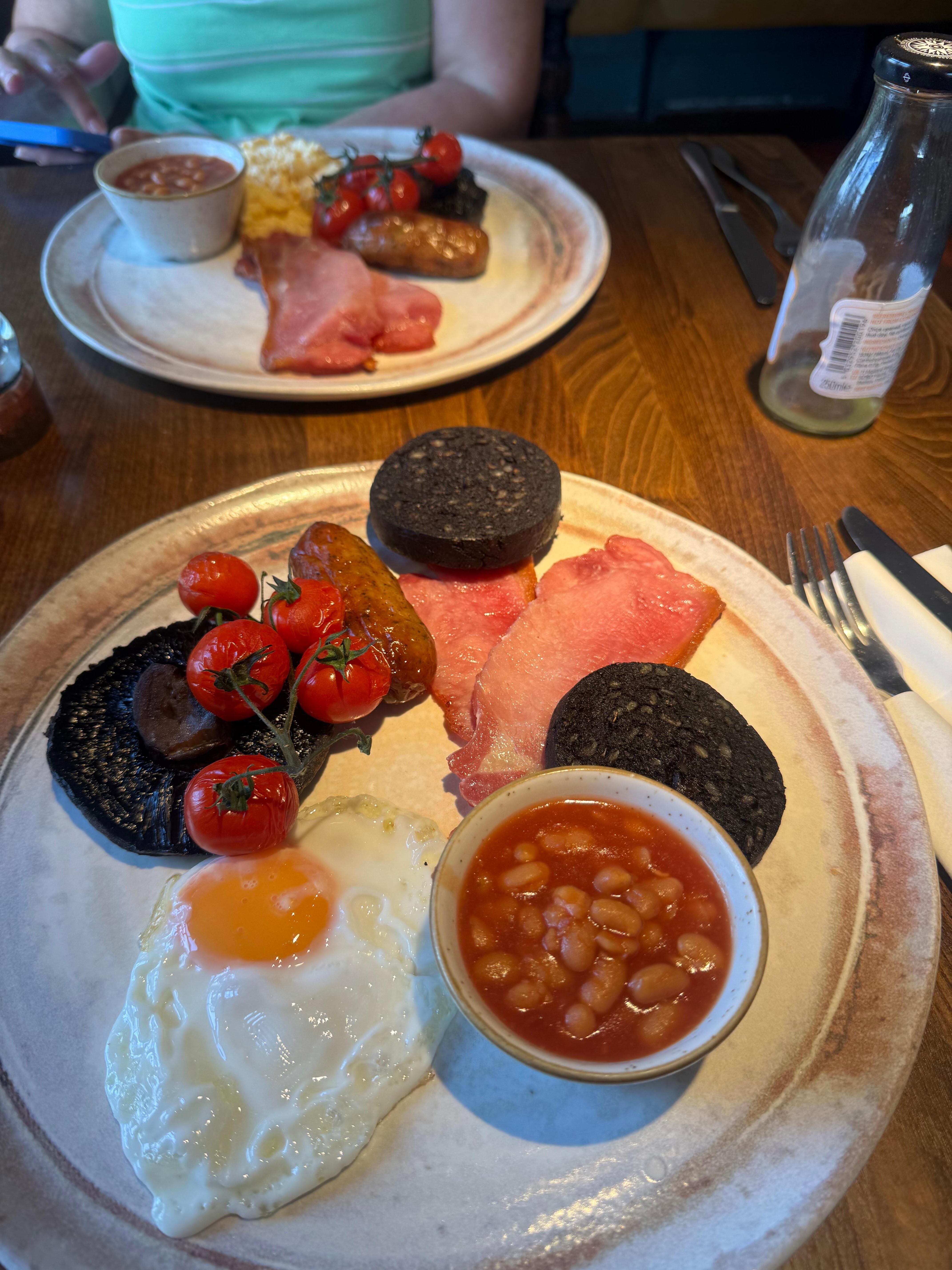 Starting the day properly🤗