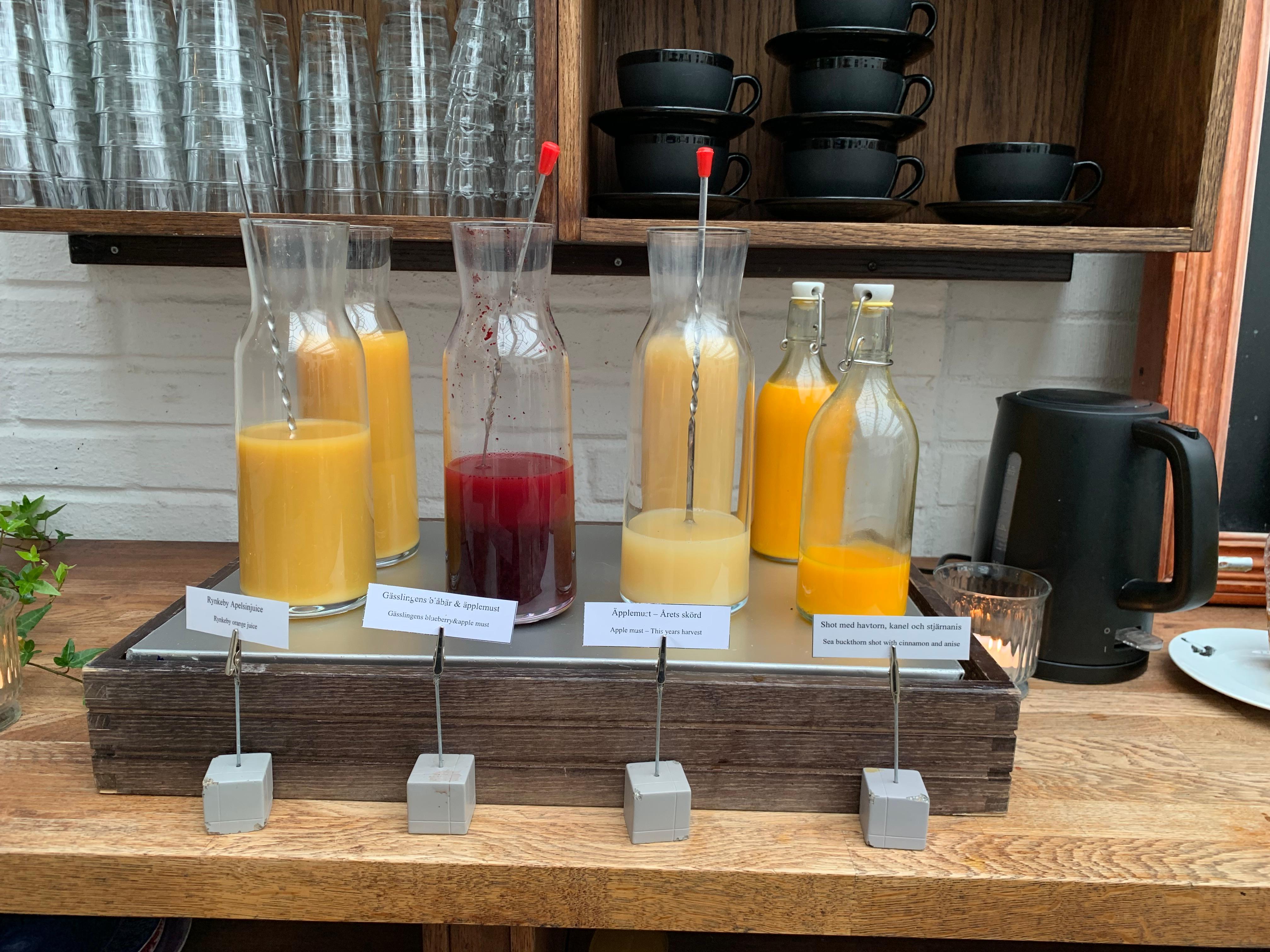 Breakfast juices