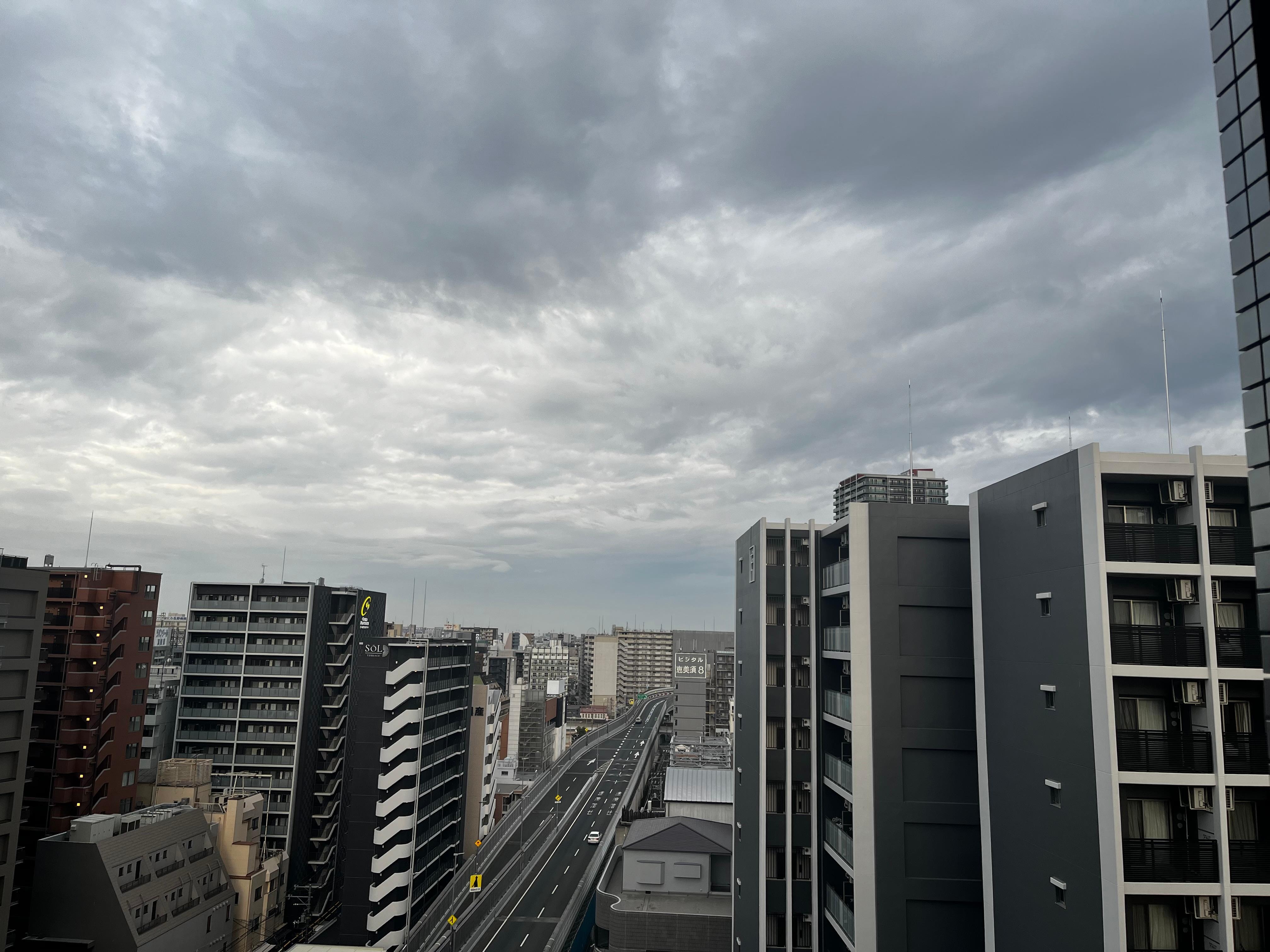 房間窗外景