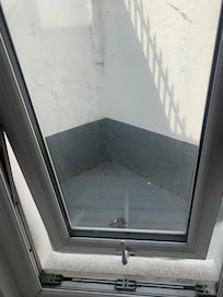Fenêtre chambre RDC