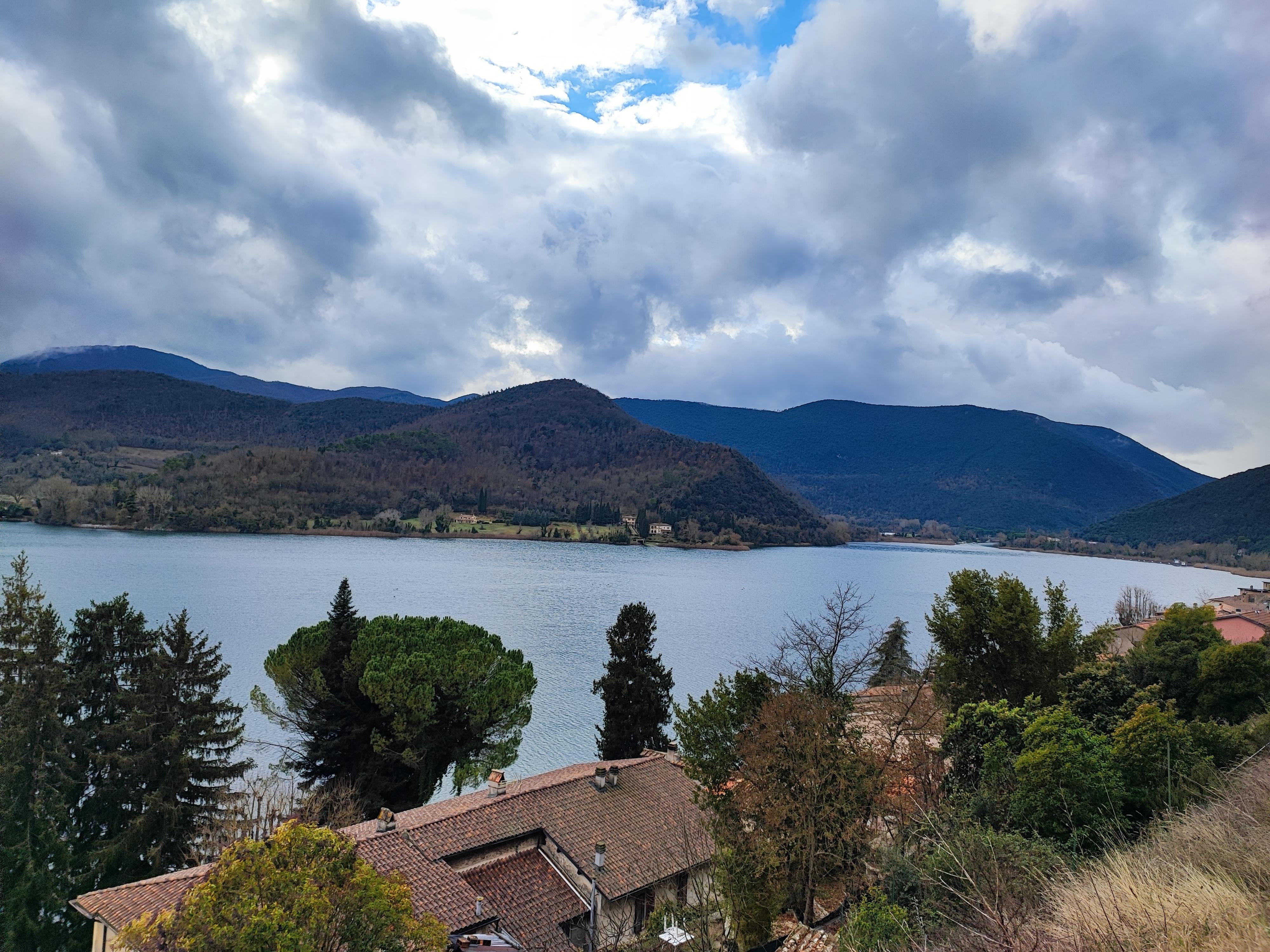 Vista lago dal terrazzo 