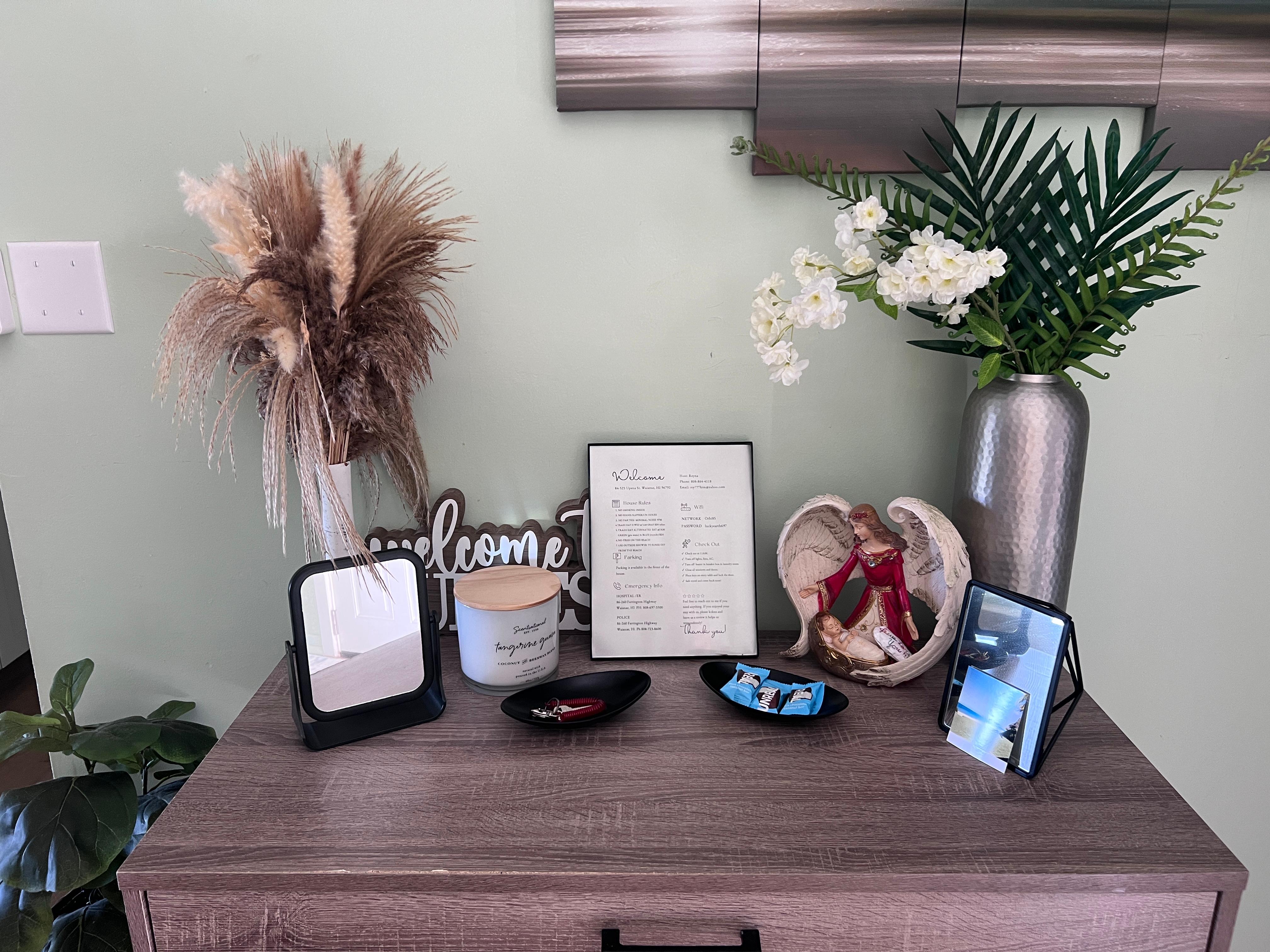 Love the little welcoming touches!