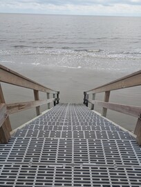 Cottage beach access at low tide. No access at high tide.