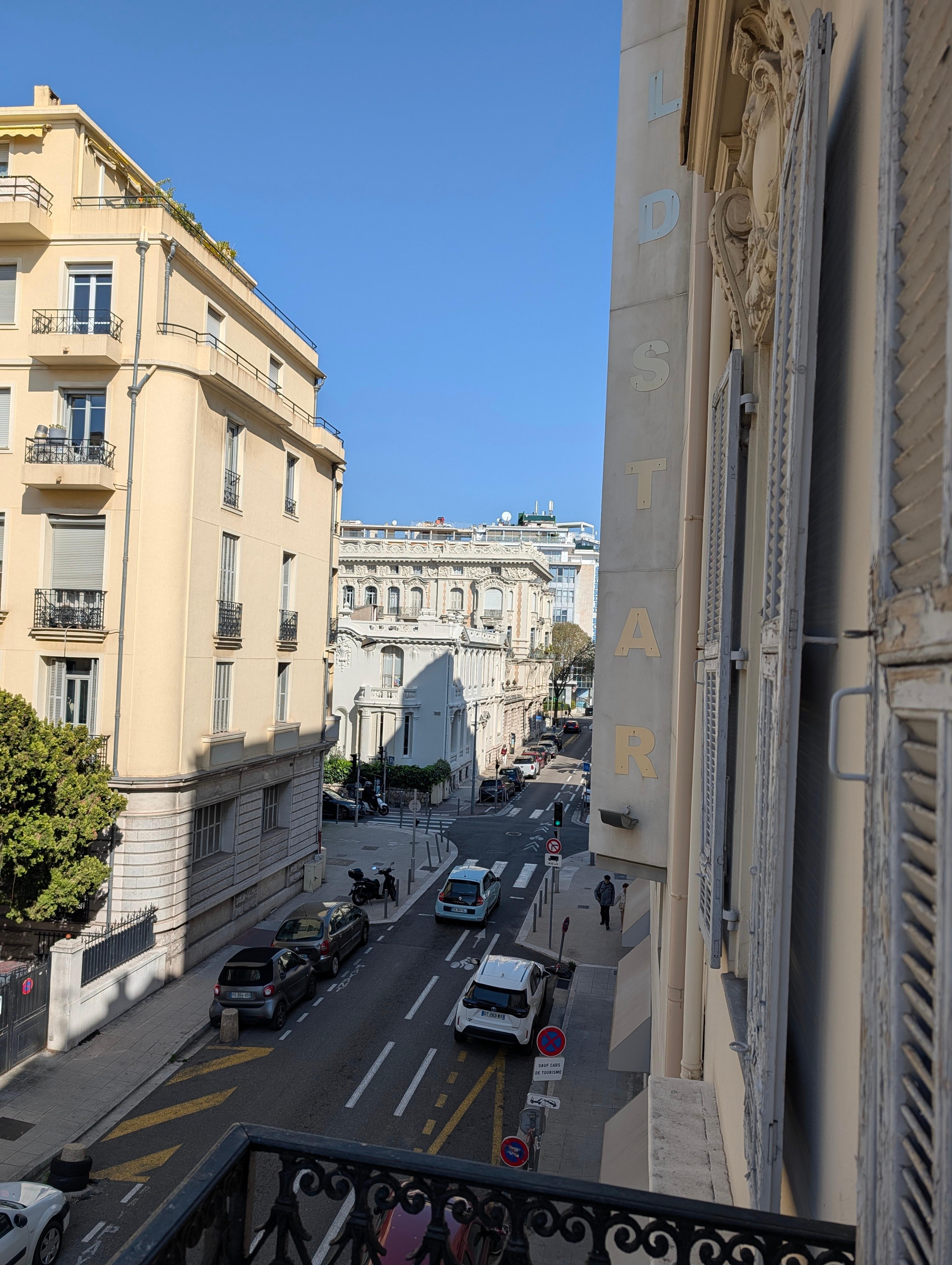 And looking back up the road.