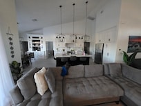 Living room Kitchen/ Living room