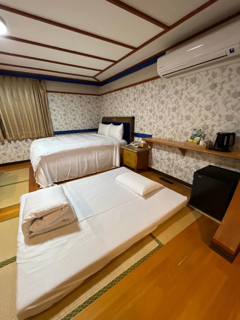 Nice setting for our room