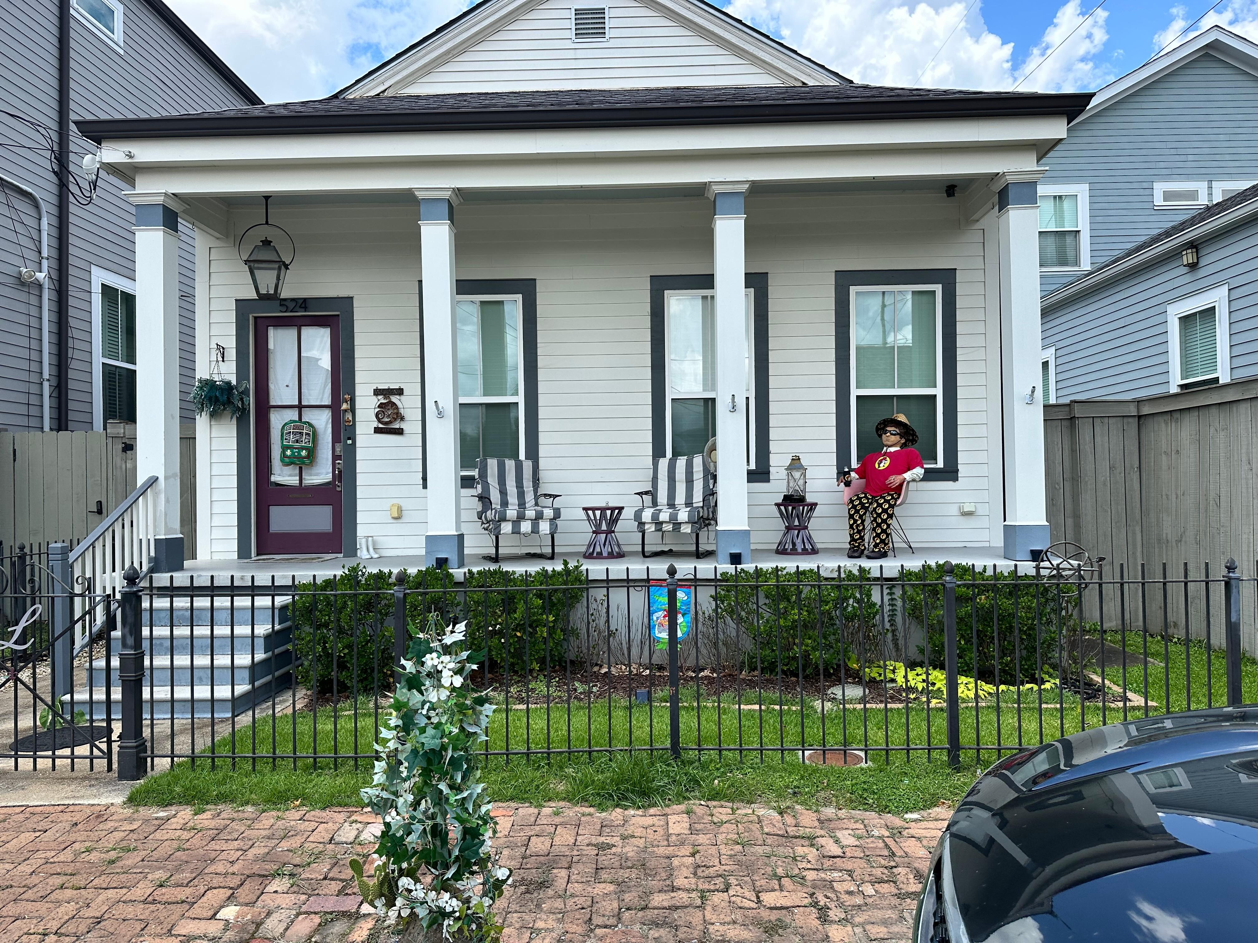 Neighborhood house