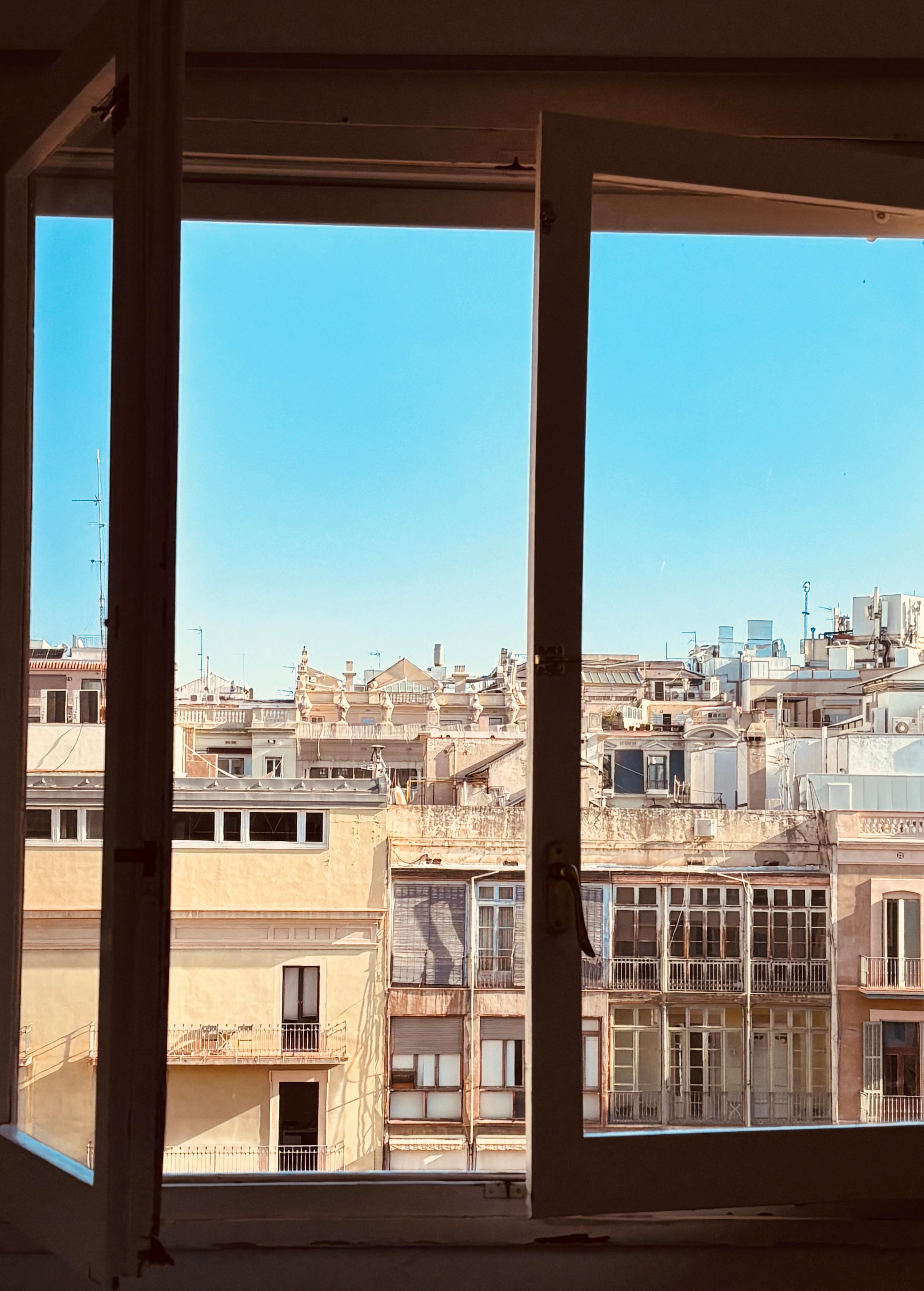 Utsikt från lägenheten på 5 våning