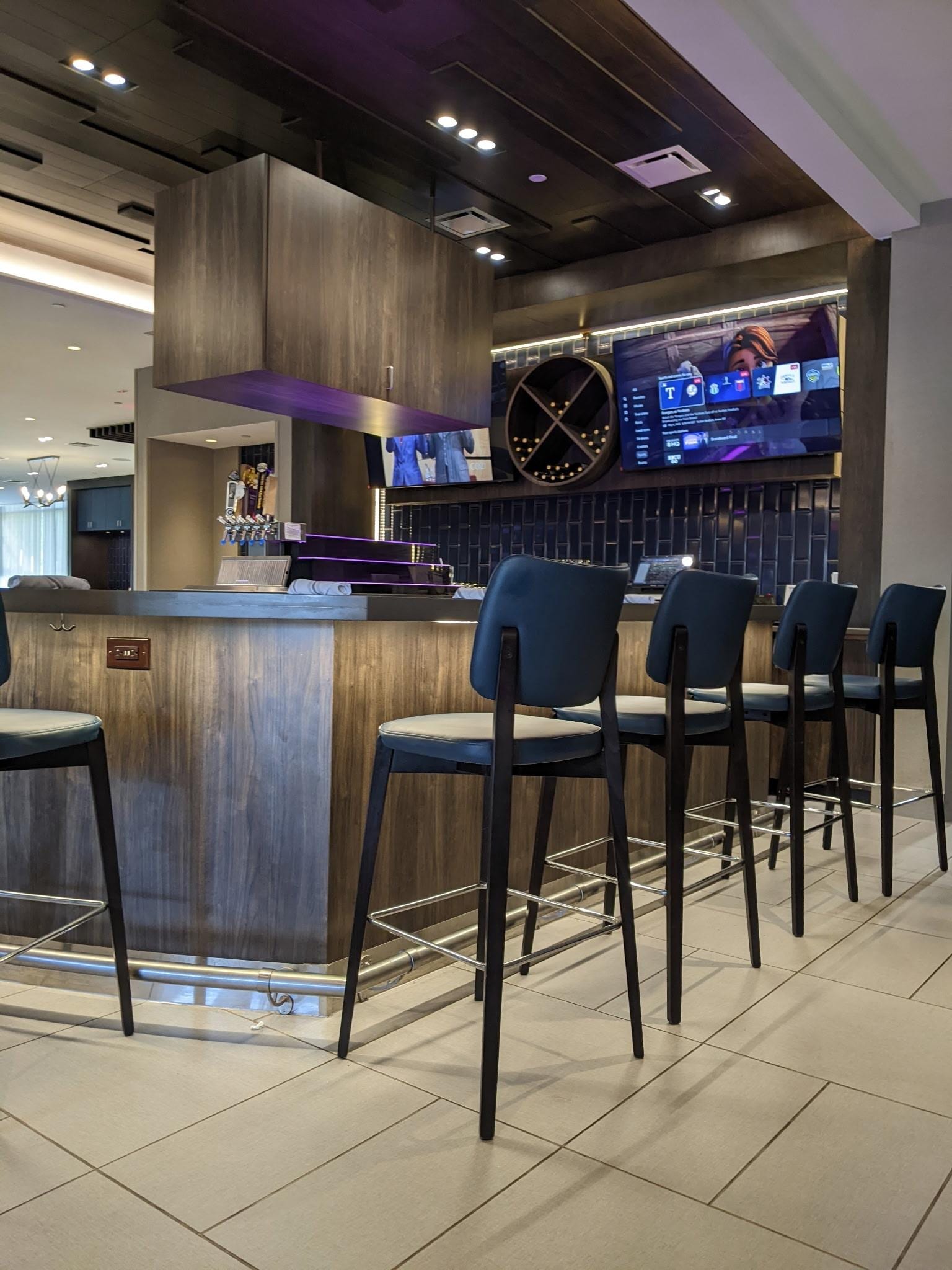Bar/restaurant 