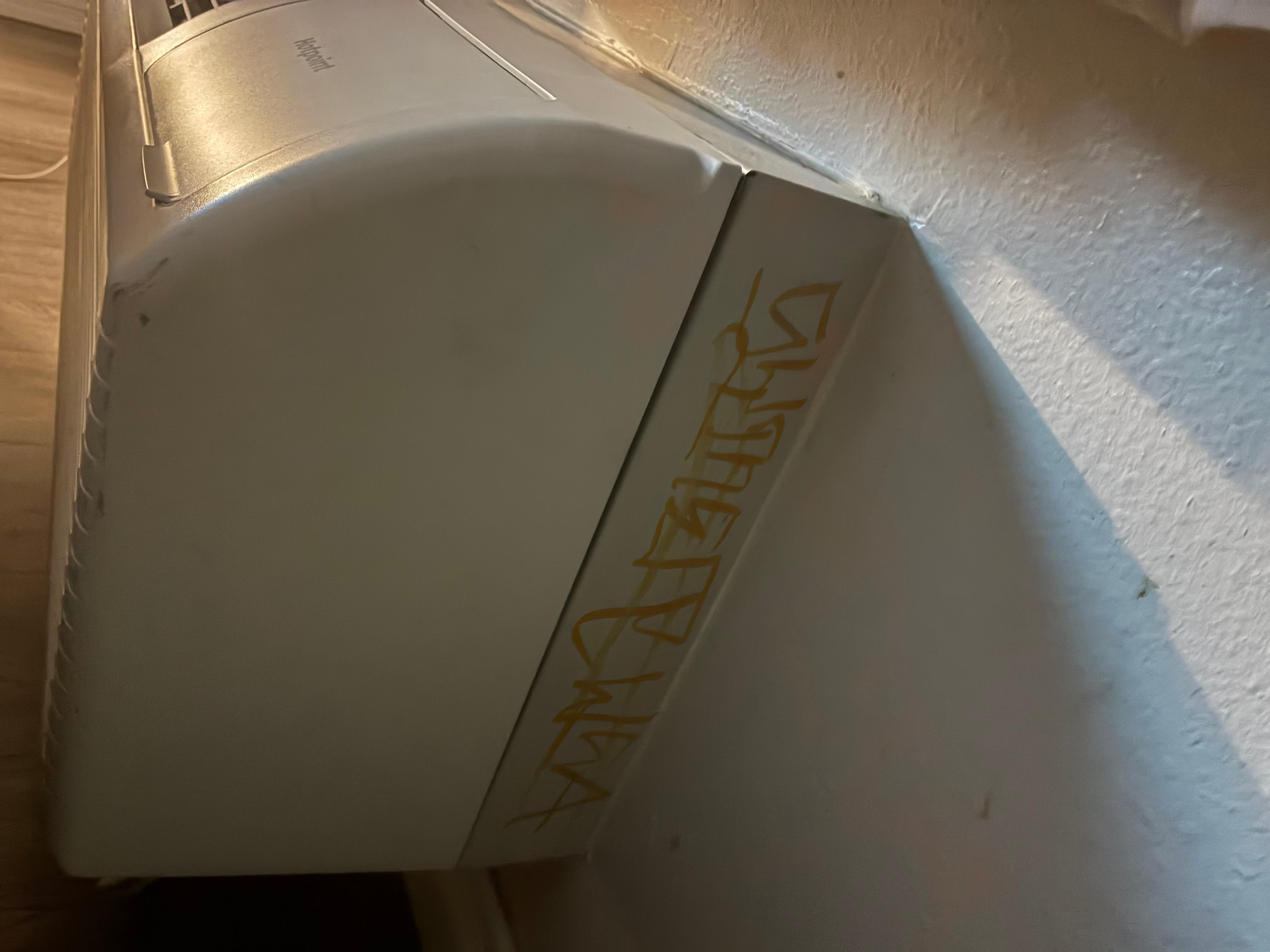 Tagging on the side of heater