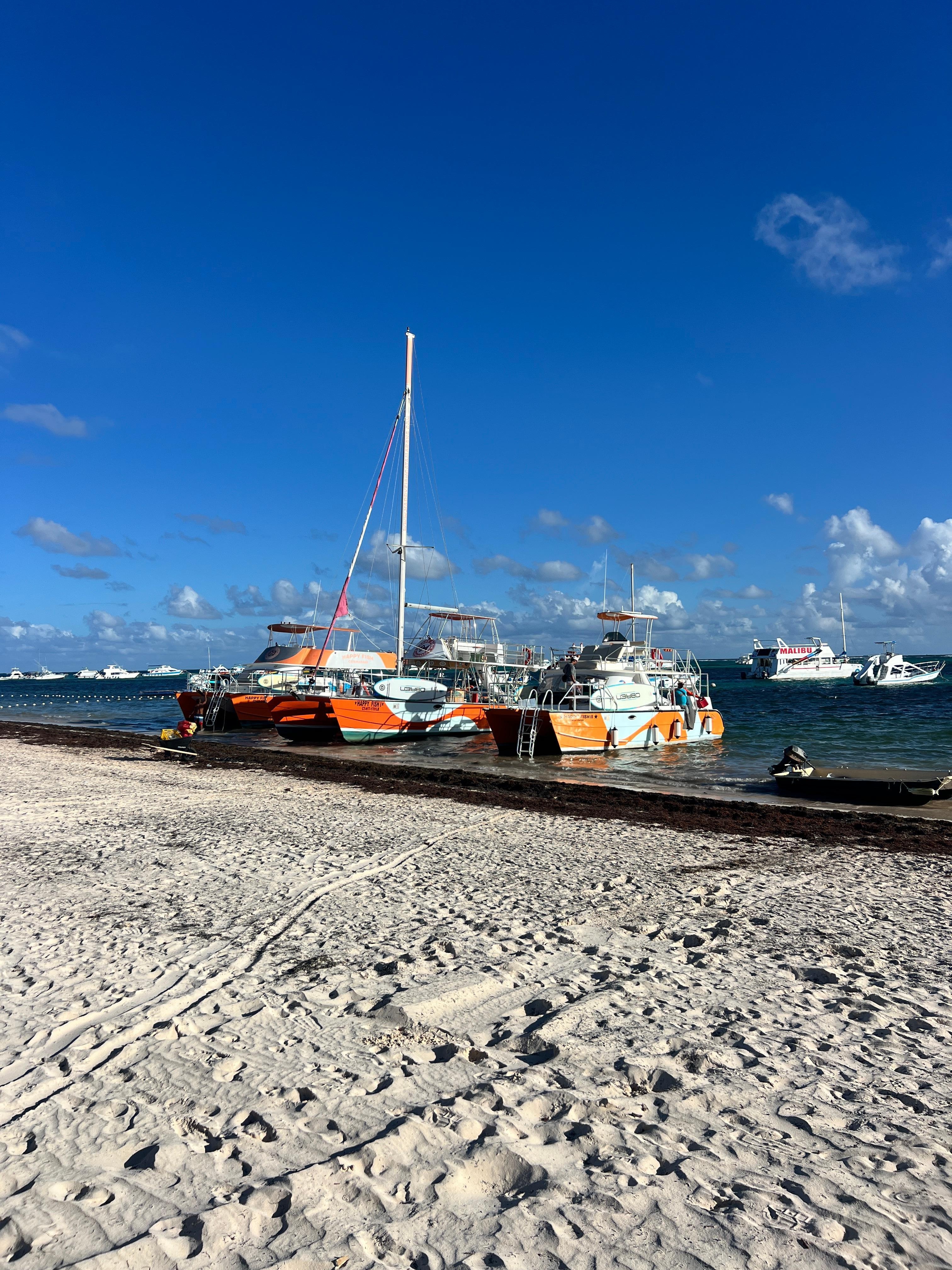 The beach that is 4 min walk. 