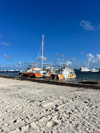 The beach that is 4 min walk.