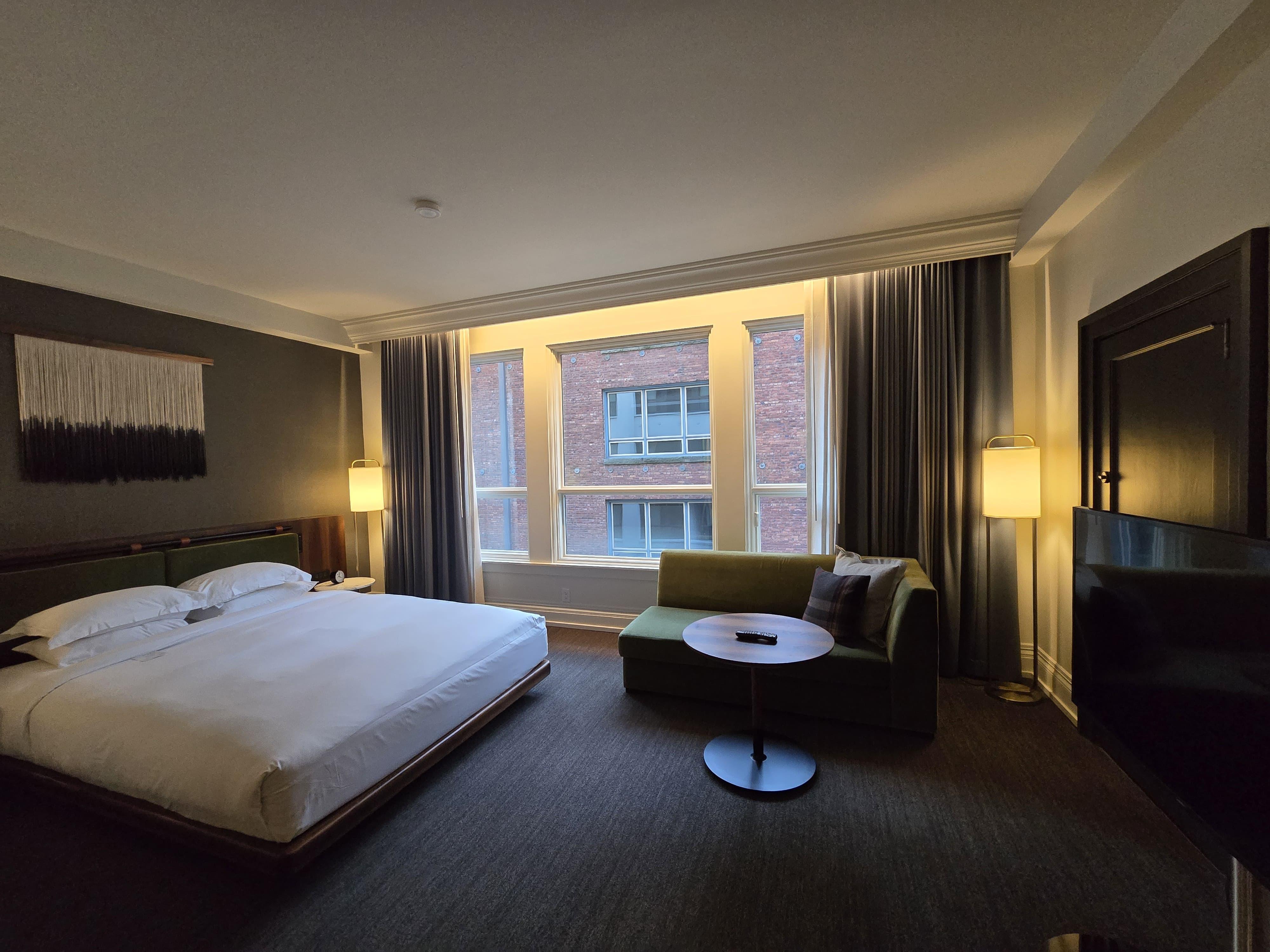 Room 321
