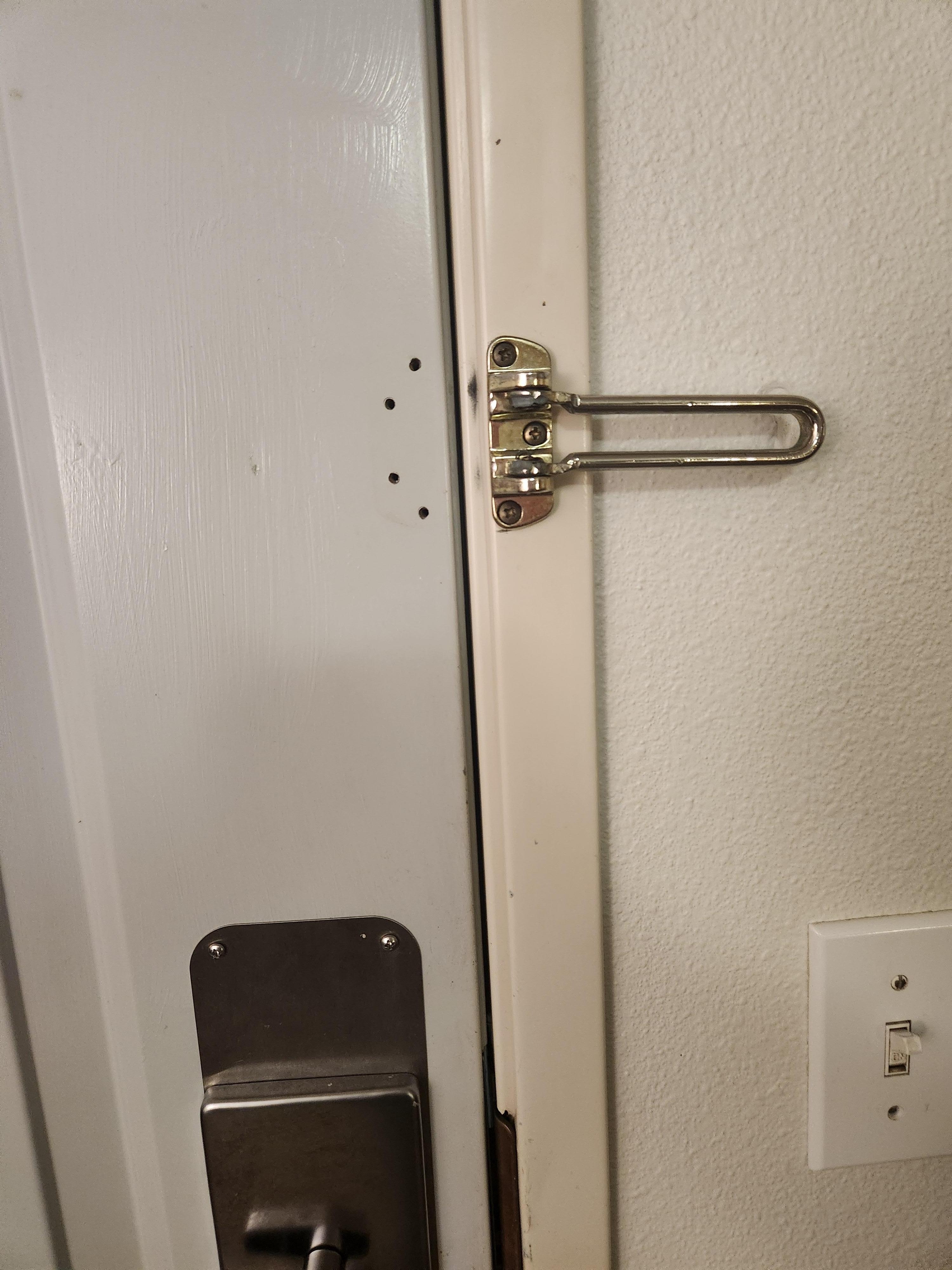 No safety latch on door
