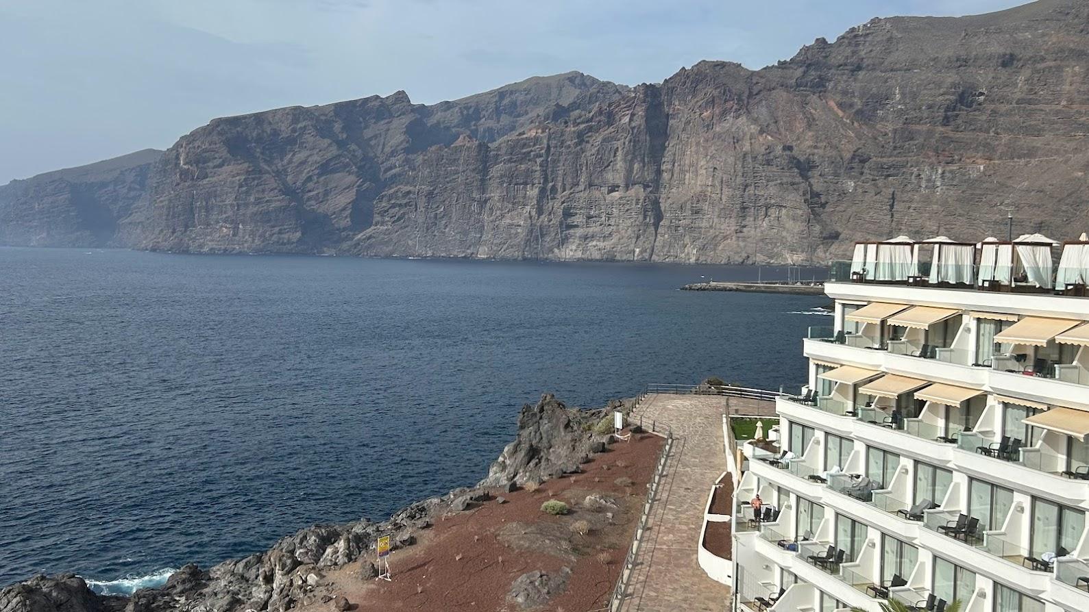 Los Gigantes