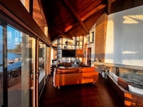 A play of pre sunset on the walls.