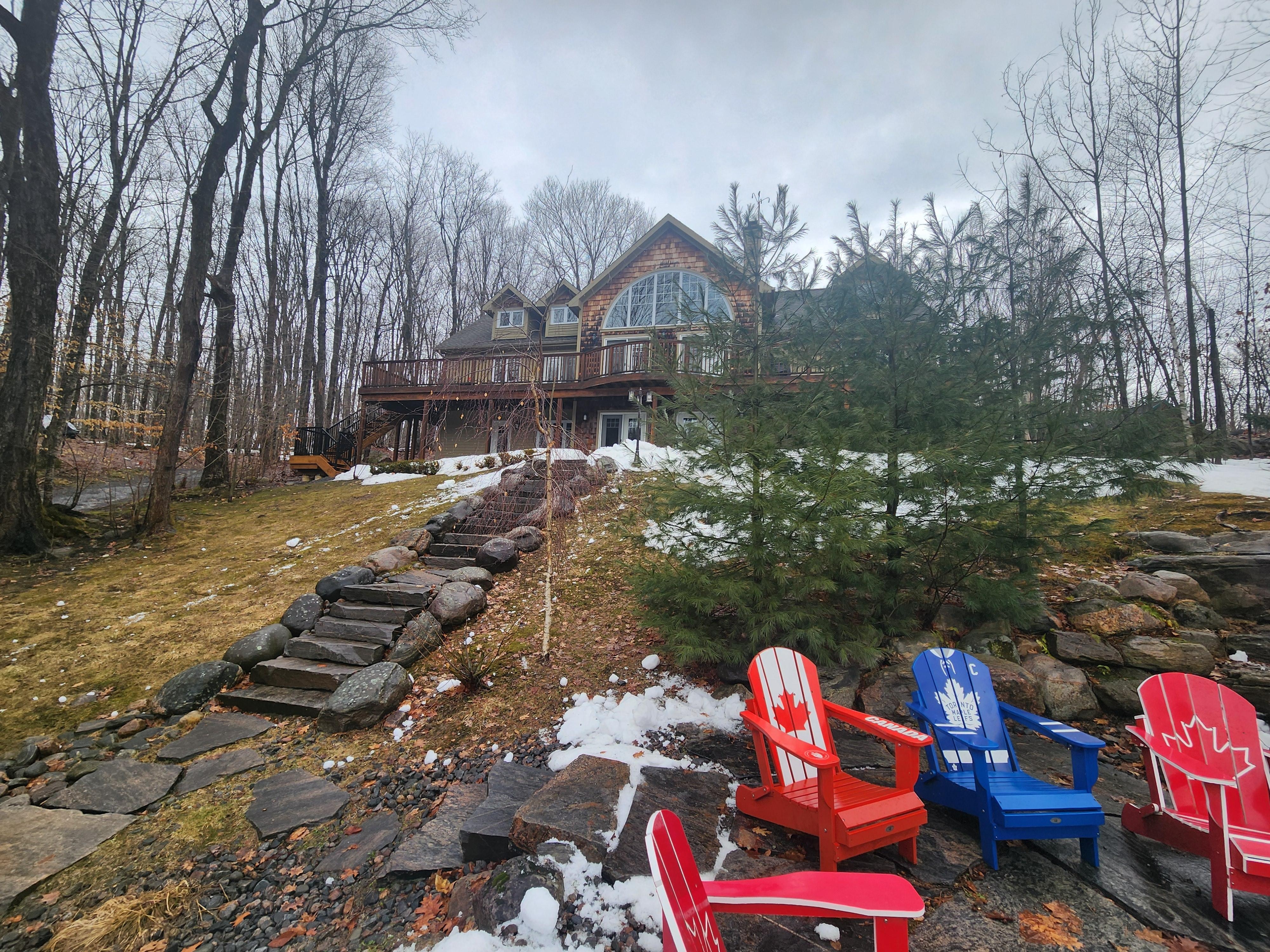 From fire pit up to cottage