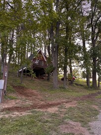 Cozy location at the top
Of a hill