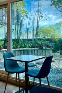 This was the breakfast room on the top floor. Very serene.