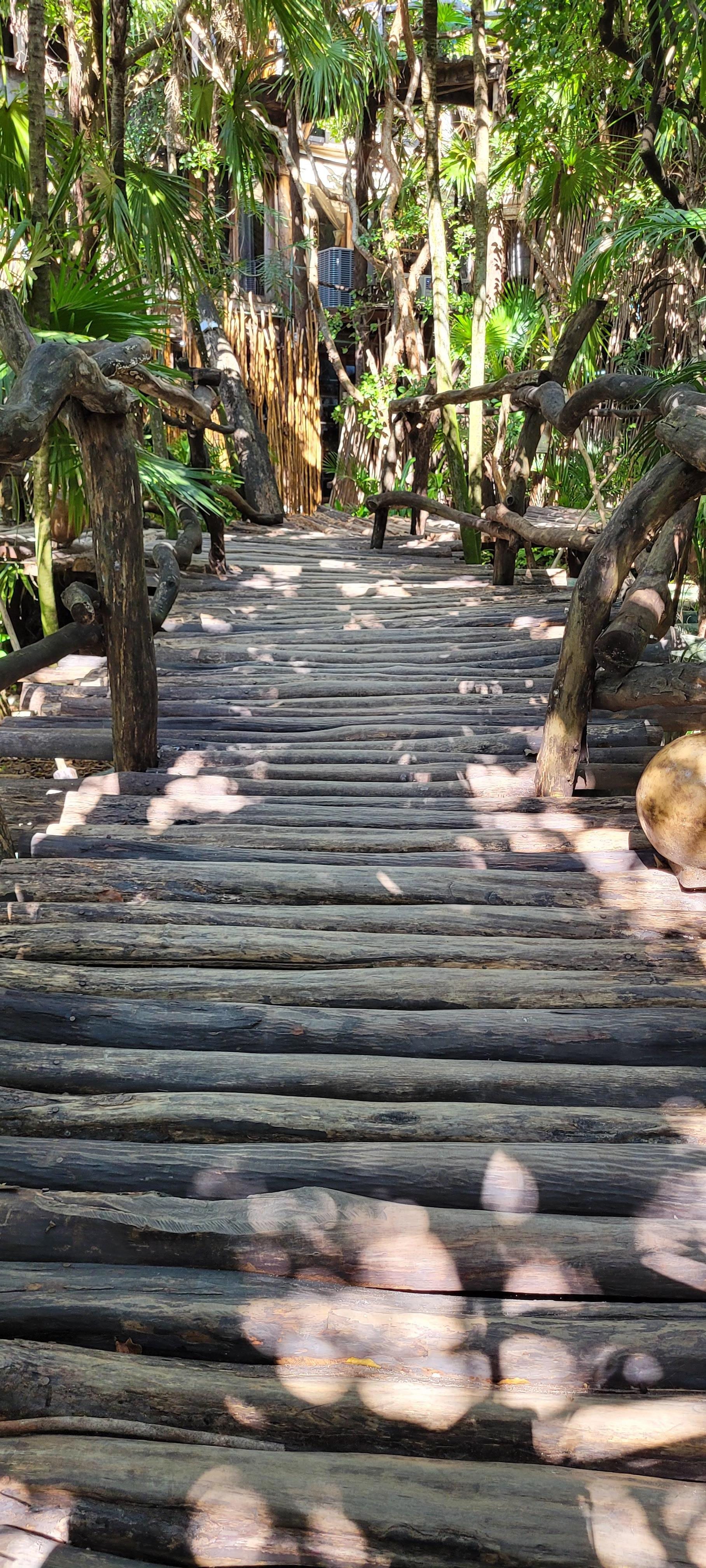 Duelen los pies al camianr x esos palos