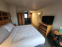 The room (it smelled of mold)