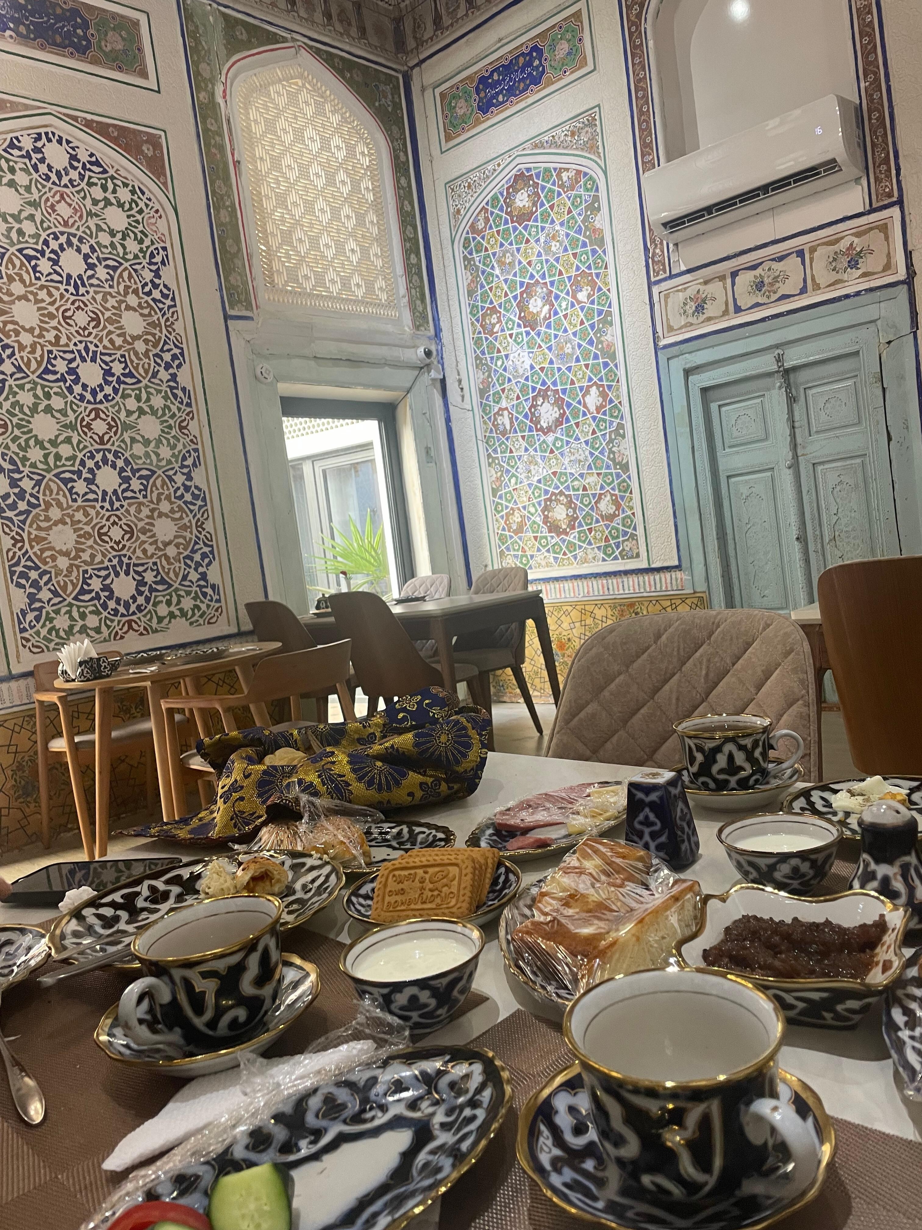 Breakfast room