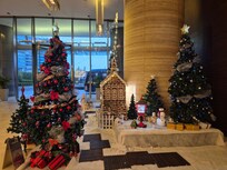 Beautiful Christmas decorations.