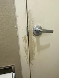 Puerta del baño no cerraba