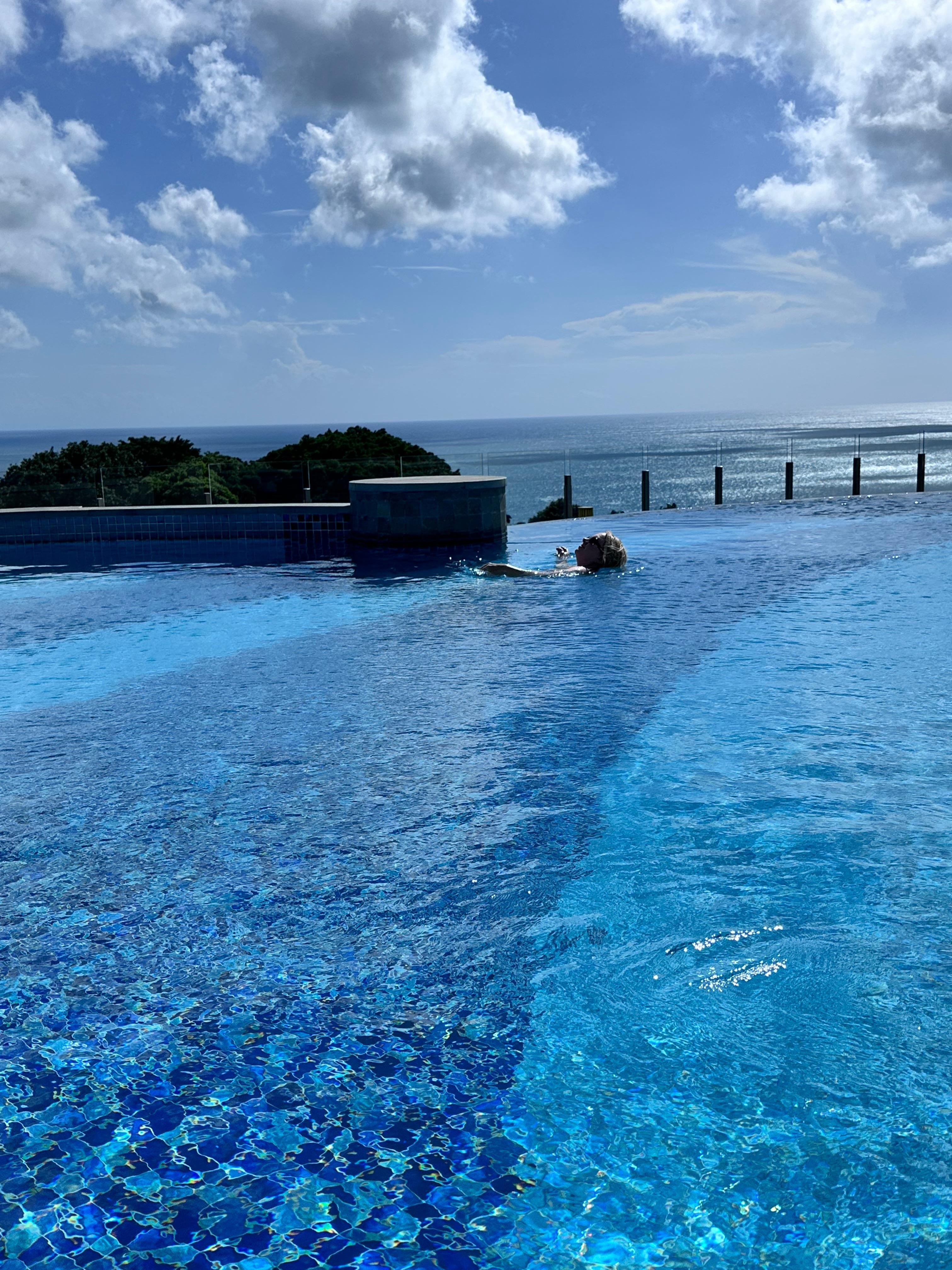 Segara rooftop pool