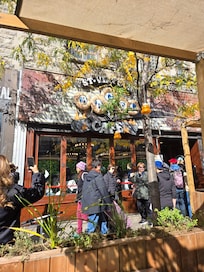 St. Viateur Bagel Cafe, Mont Royal