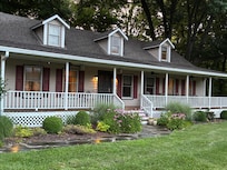 Beautiful Pointer House.