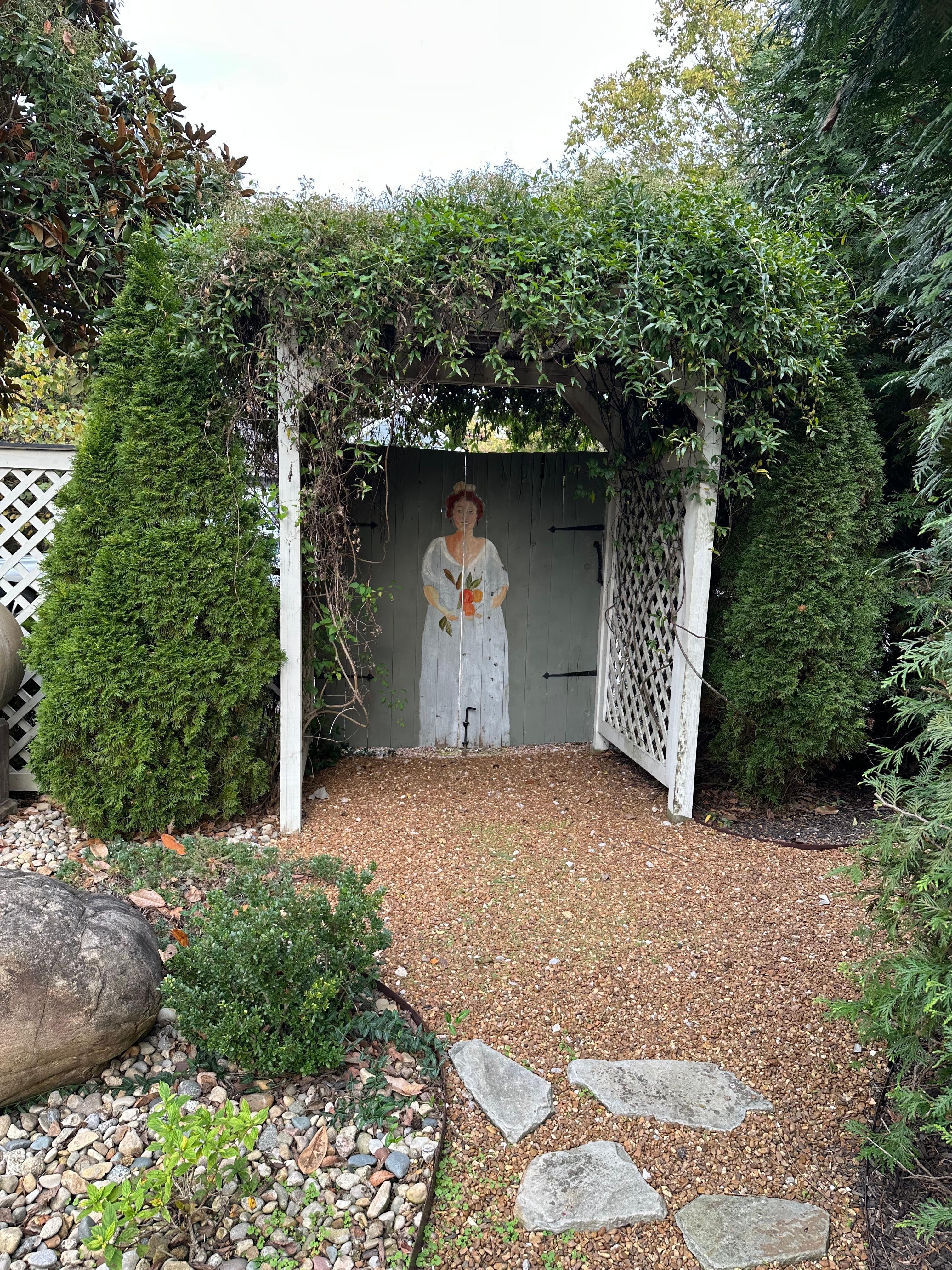 Not every cottage has a bridal gate!