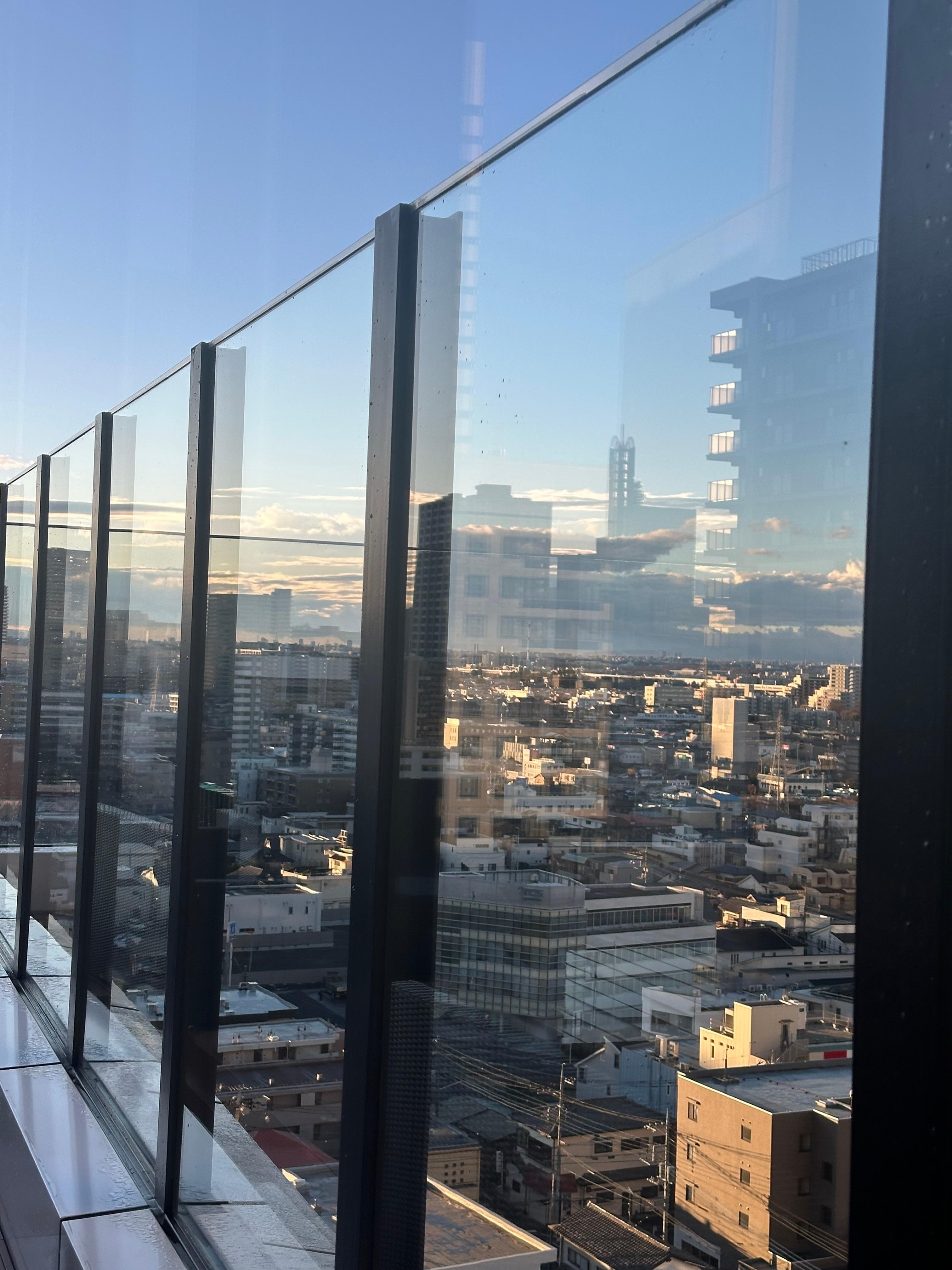 朝食の時、外のテラスから撮りました。朝日がさして素敵でしたよ。