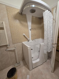 This was the only shower and slightly difficult to use.