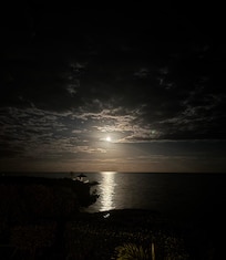 Moonrise from balcony