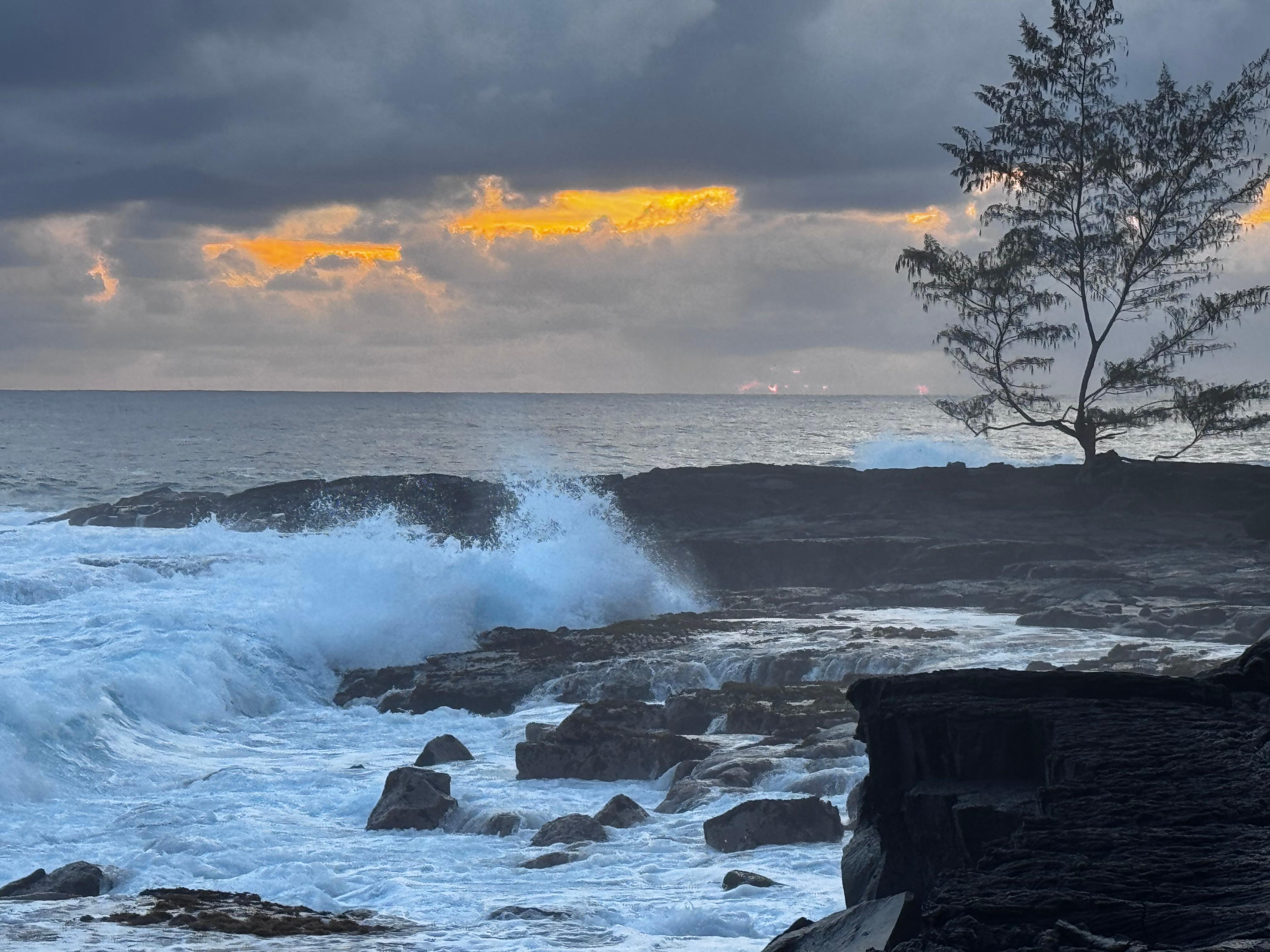 Sunrise by the cliffs