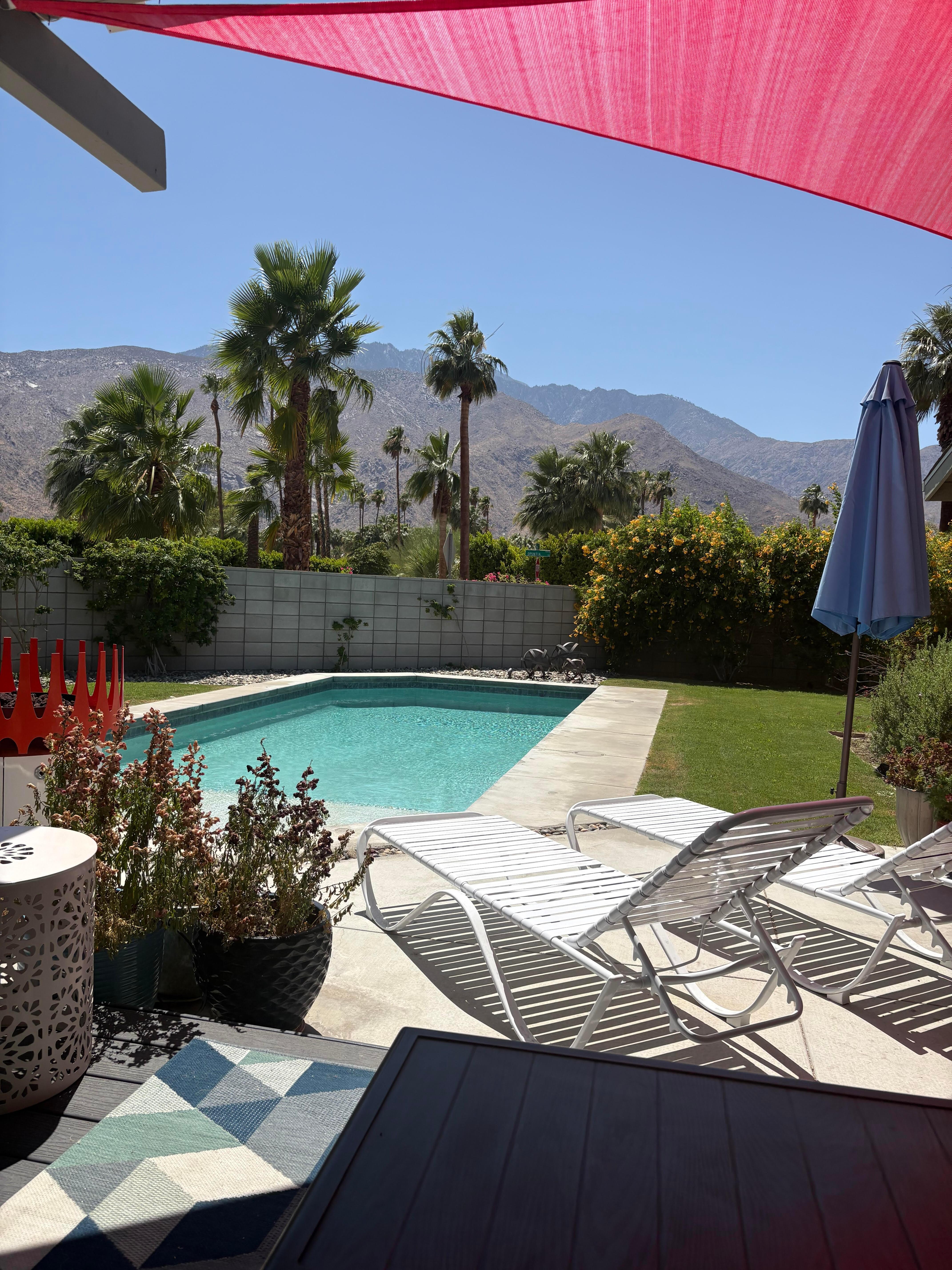 pool with covered area. Very quiet location provides perfect relaxation. 