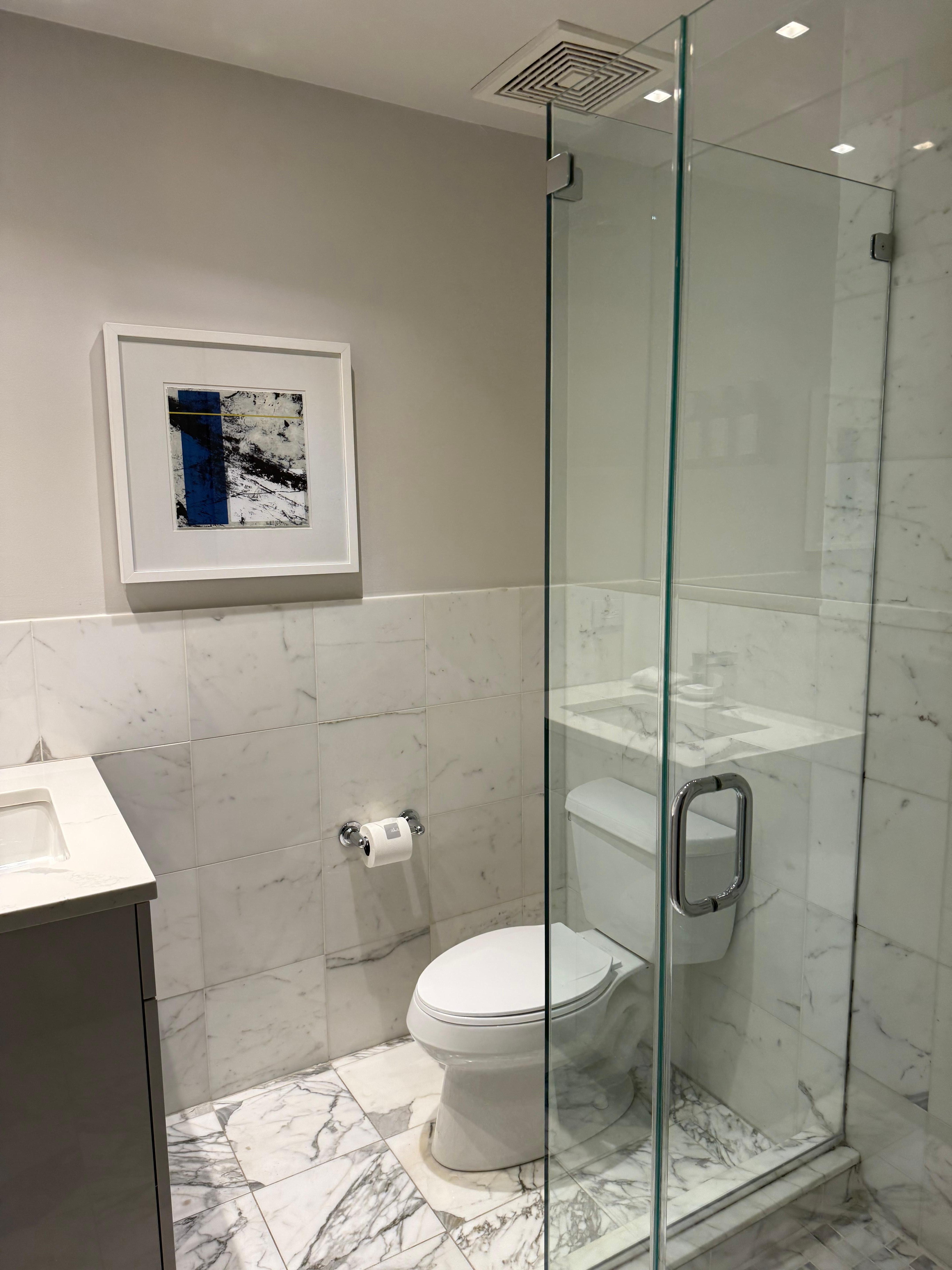 Exquisite bathroom