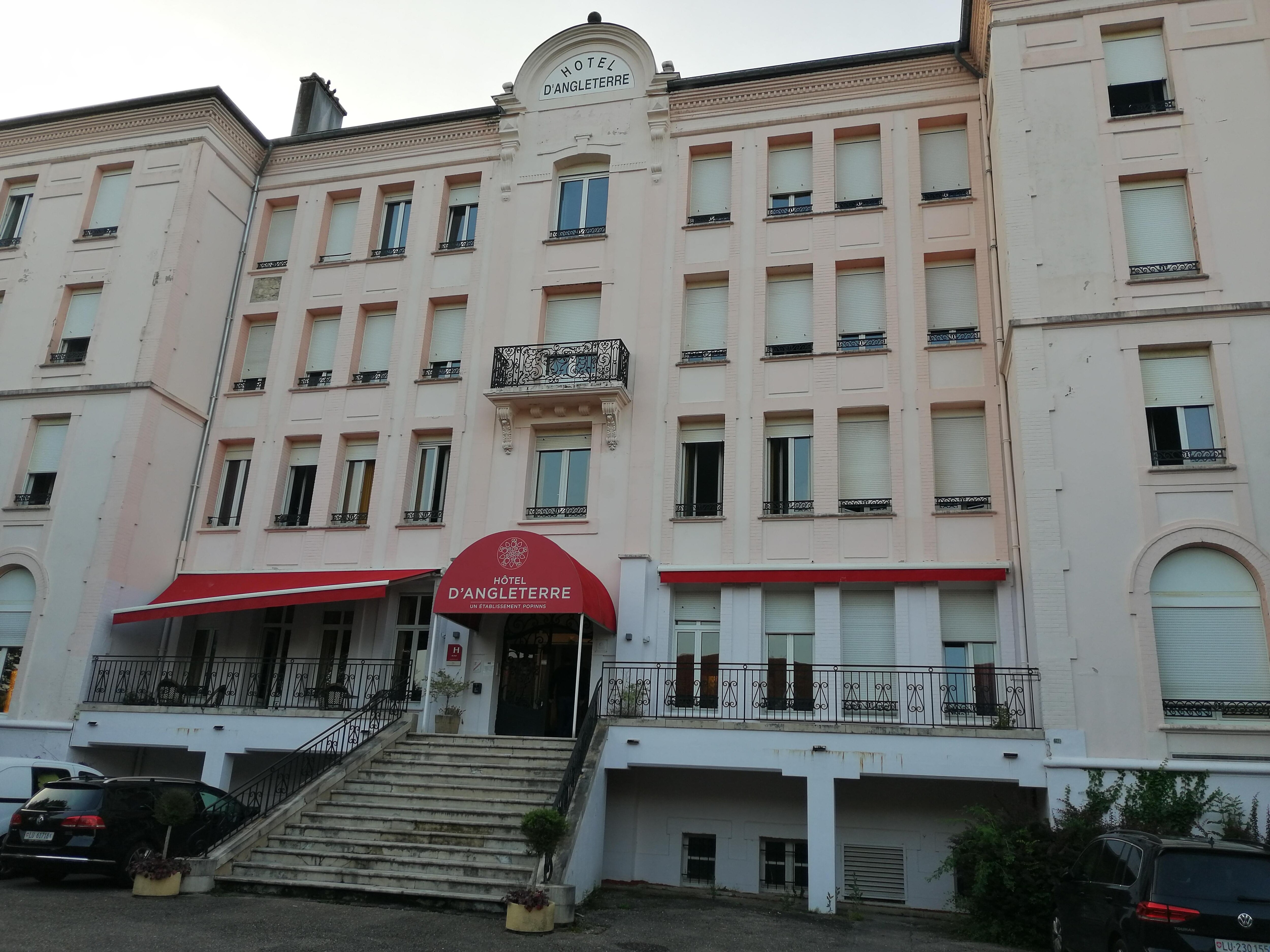 Facade de l'hôtel, juillet 2021